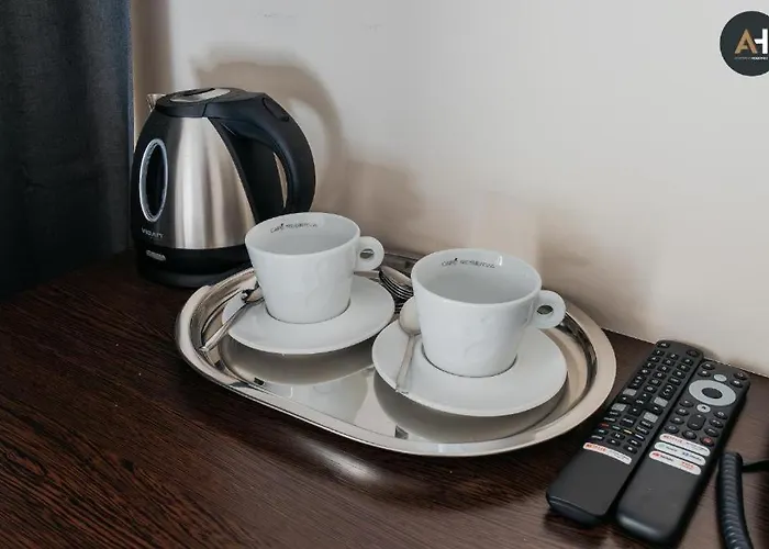 Ah Alessandra Center